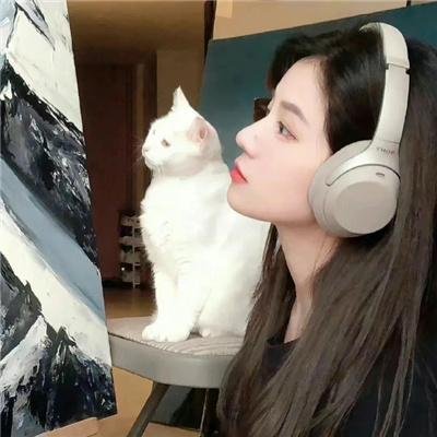泡澡少女!